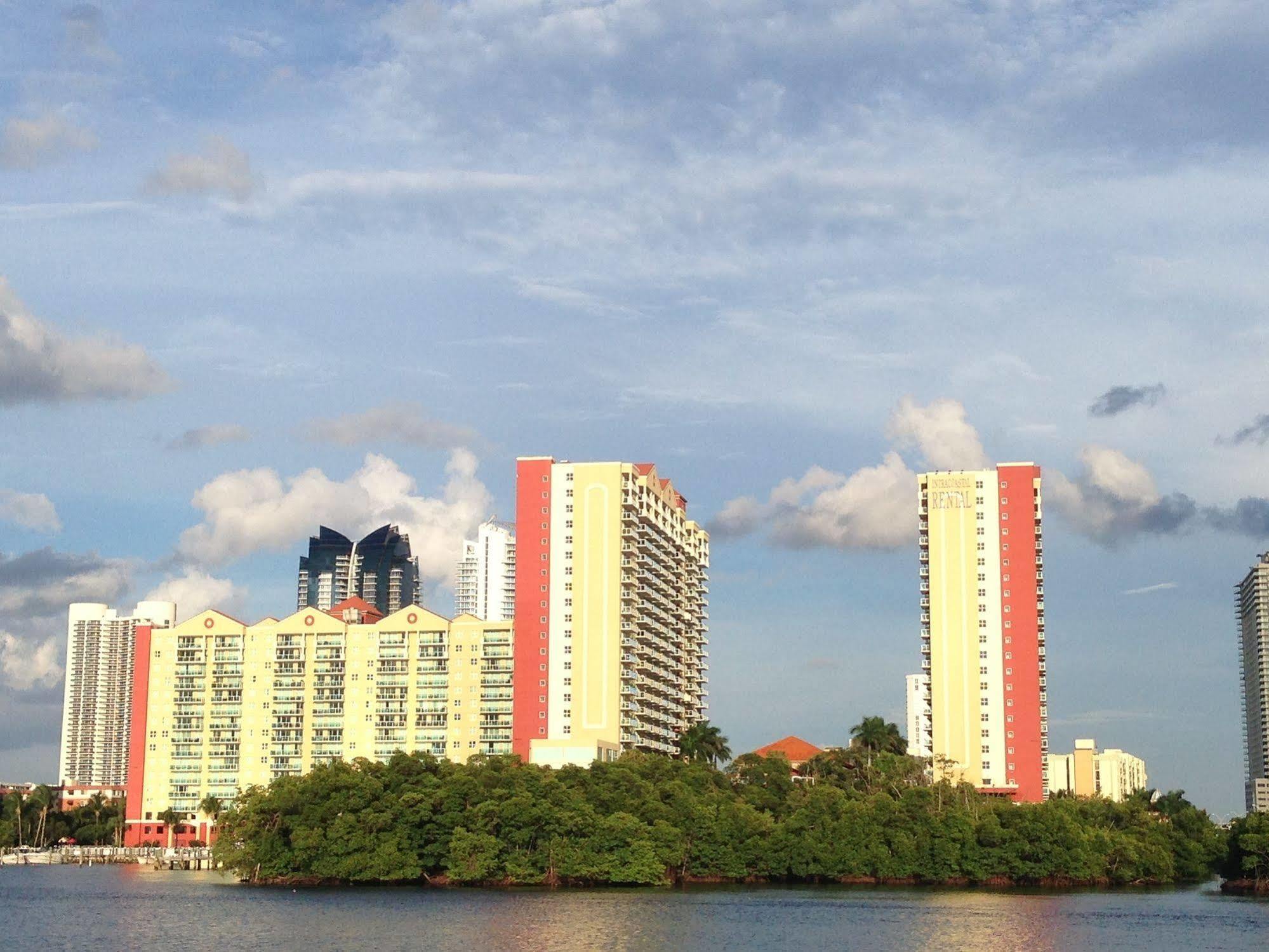 Miami Waterfront Apartments Sunny Isles Beach Exterior foto